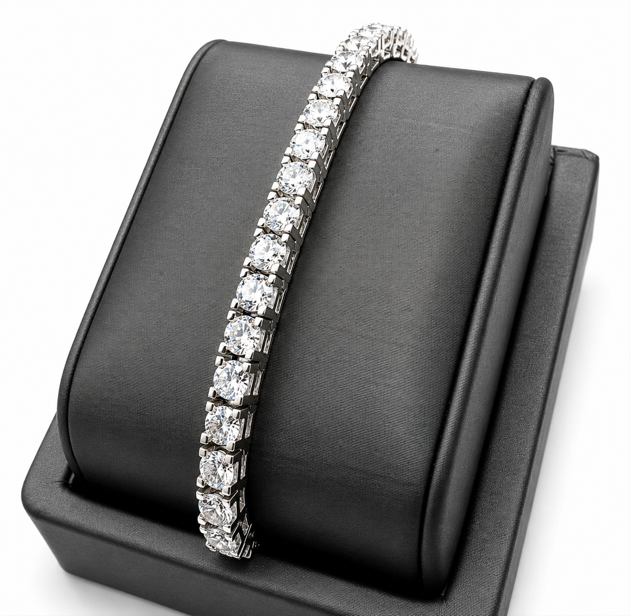 14Kt WG 10 ct tw Diamond Tennis Bracelet